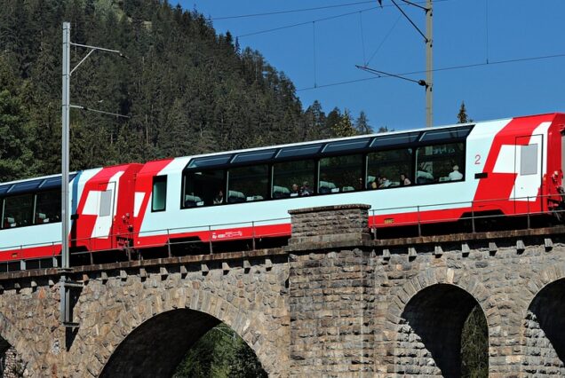 in svizzera con i treni panoramici