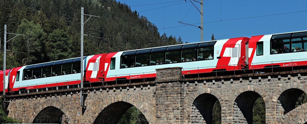 in svizzera con i treni panoramici